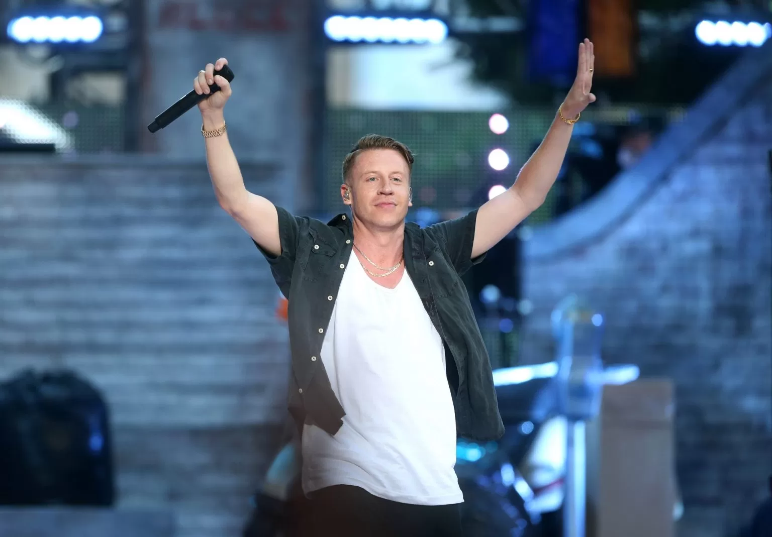 Macklemore Net Worth, Rapper Earnings, Assets, and Age