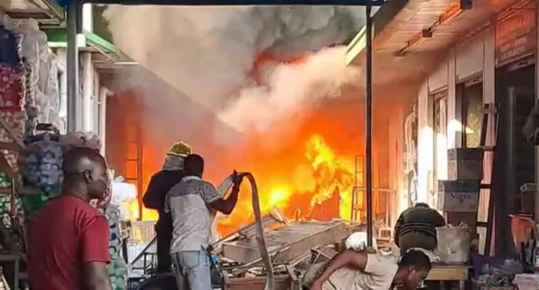 Kejetia Market has caught fire